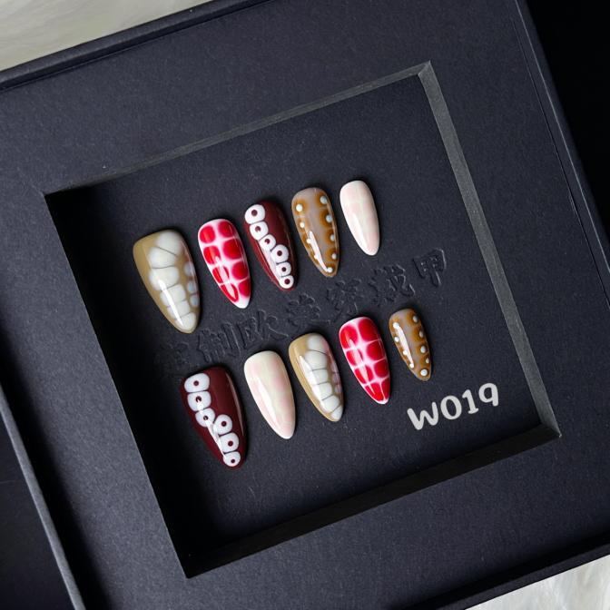 Pressonnail W019