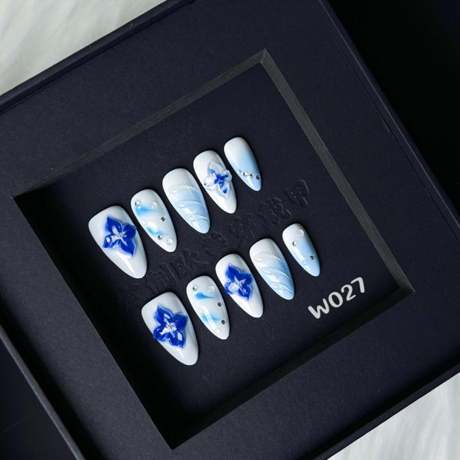 Pressonnail W027