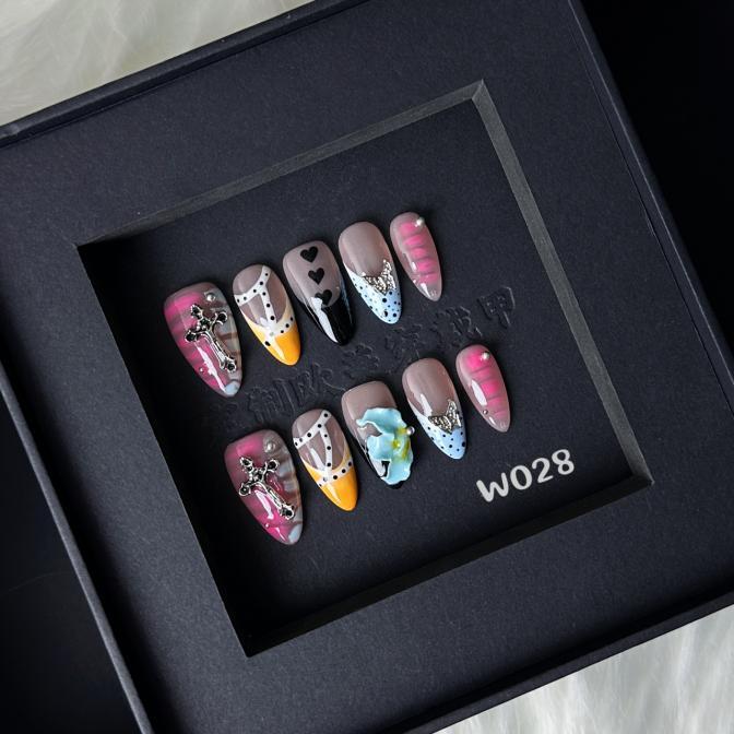Pressonnail W028
